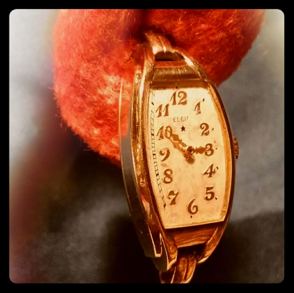 Ladies Elgin[free shipping]